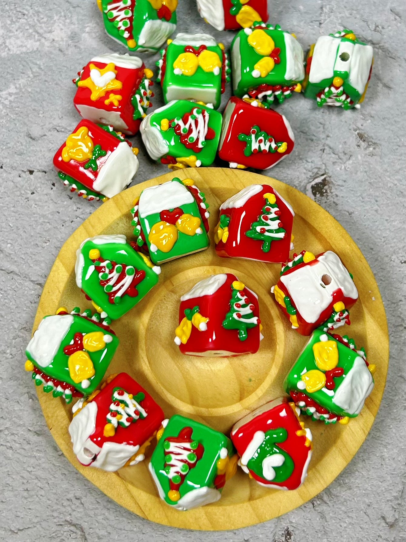 HandPainted Christmas Xmas House MilkBox Green Red Tree Color Beads can make keychain ball point pen