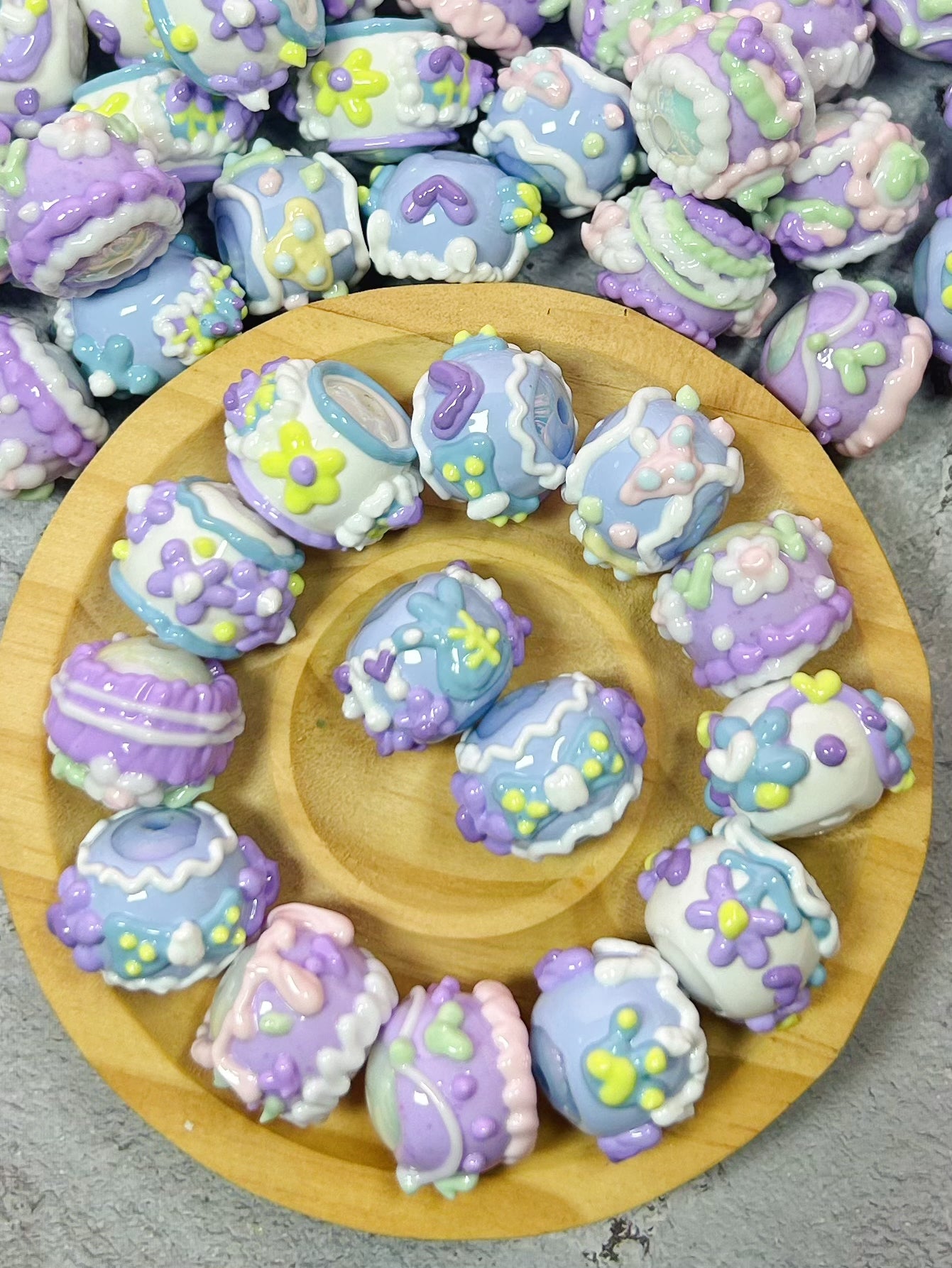 HandPainted Beads Blue Purple Flower Heart Bright Soft Pastel Color Mix 15 Pcs can make keychain