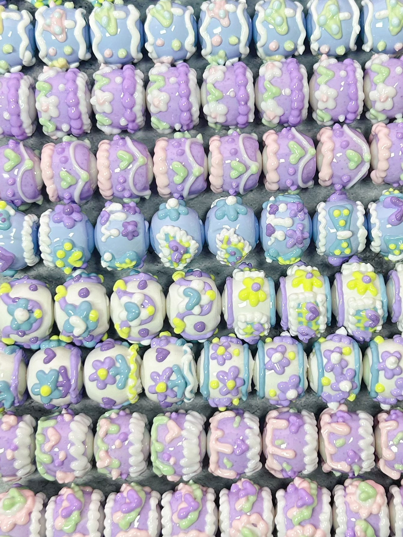HandPainted Beads Blue Purple Flower Heart Bright Soft Pastel Color Mix 15 Pcs can make keychain