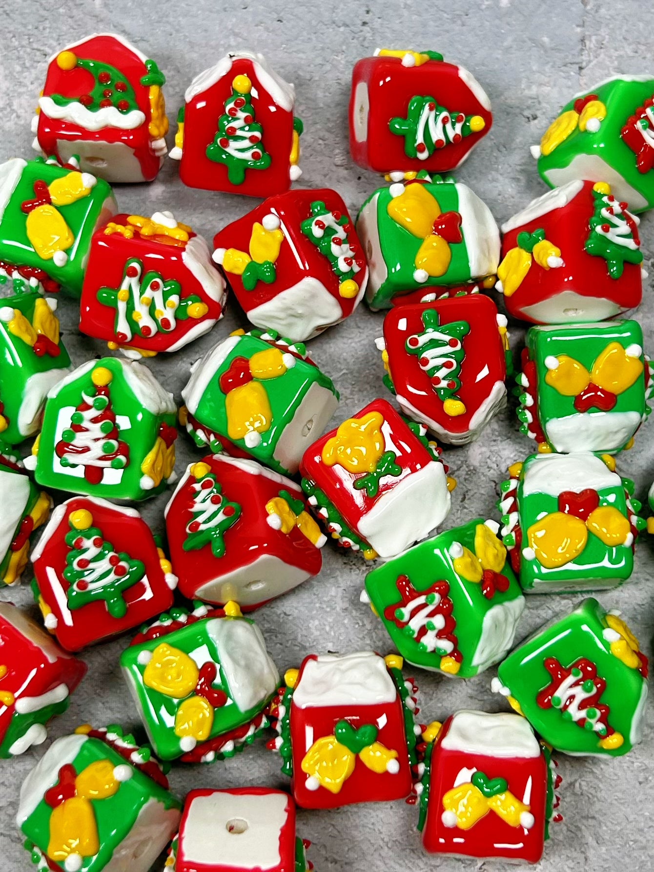 HandPainted Christmas Xmas House MilkBox Green Red Tree Color Beads can make keychain ball point pen