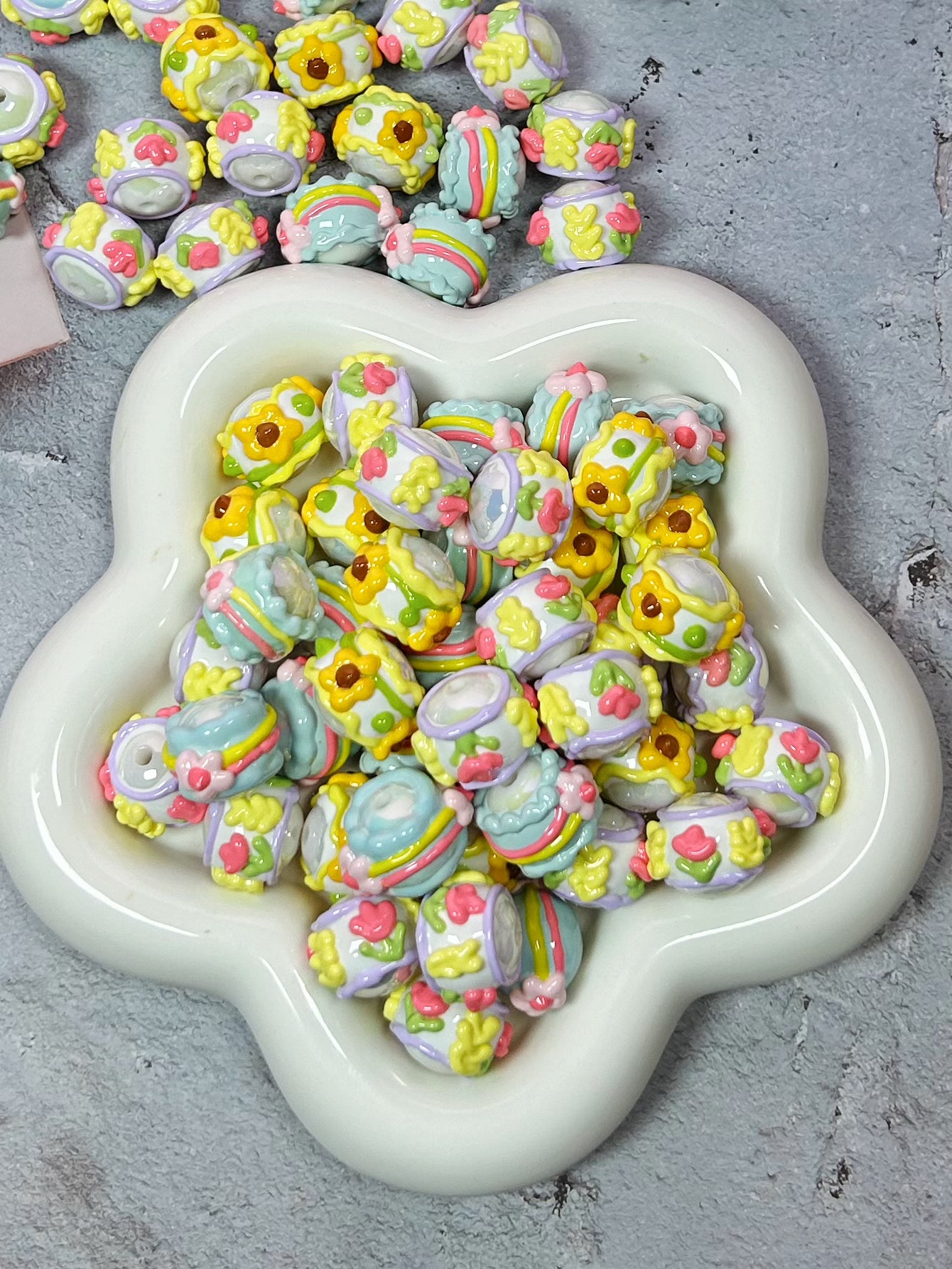 HandPainted Beads Yellow Purple Pink Blue Flowers Pastel Soft Color Mix can make keychain ball point pen